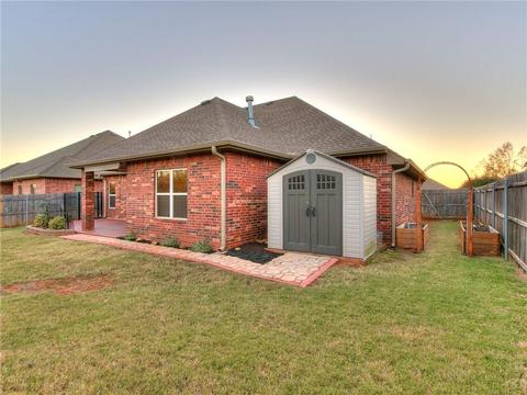 2000 S Timber Xing, Yukon, OK 73099 photo 4