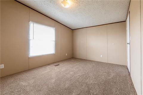 512 E 1st St, Foss, OK 73647 photo 16