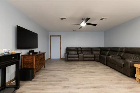 320 Warrior Rd, Mcloud, OK 74851 photo 17