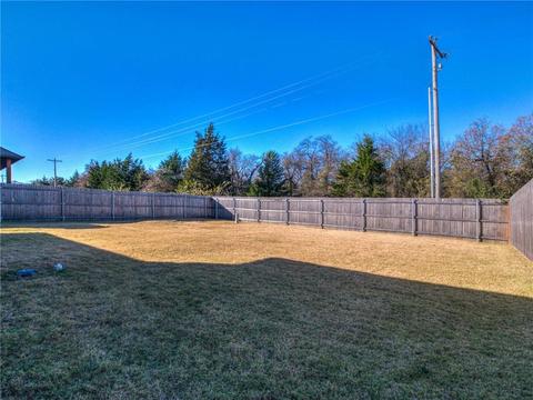 225 Timber Ln, Harrah, OK 73045 photo 32