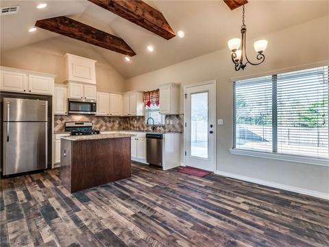225 Timber Ln, Harrah, OK 73045 photo 15