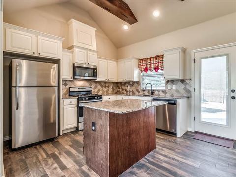 225 Timber Ln, Harrah, OK 73045 photo 10