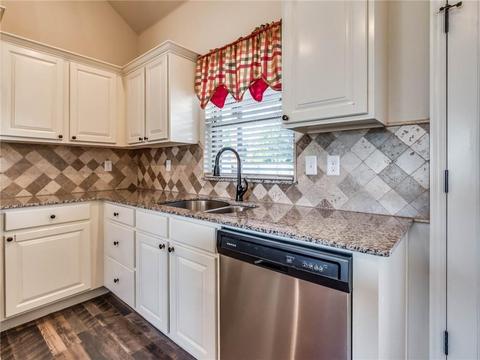 225 Timber Ln, Harrah, OK 73045 photo 13