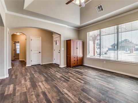 225 Timber Ln, Harrah, OK 73045 photo 7