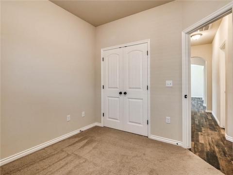 225 Timber Ln, Harrah, OK 73045 photo 28