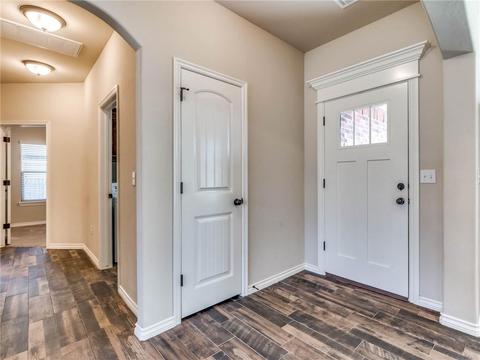 225 Timber Ln, Harrah, OK 73045 photo 5