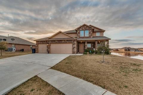 2425 Rosa Cir, Yukon, OK 73099 photo 1