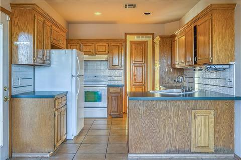 2808 Gettysburg Dr, Altus, OK 73521 photo 8