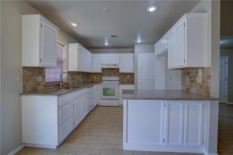 1916 Pendleton Dr, Norman, OK 73072 photo 13