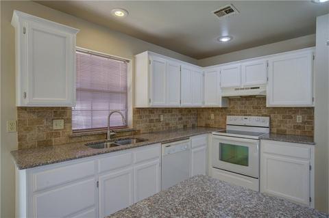 1916 Pendleton Dr, Norman, OK 73072 photo 15