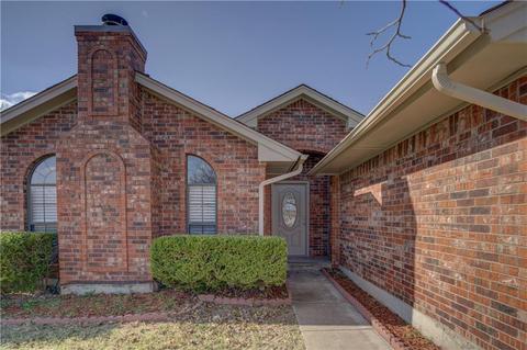 1916 Pendleton Dr, Norman, OK 73072 photo 3