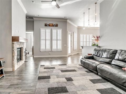 404 Perth Ct, Norman, OK 73069 photo 4