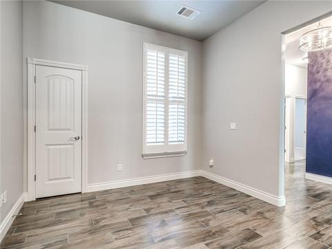 404 Perth Ct, Norman, OK 73069 photo 14