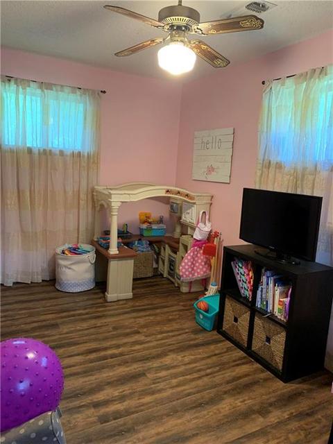 211 E Circle Dr, Broken Bow, OK 74728 photo 21