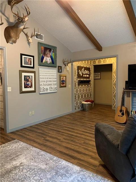 211 E Circle Dr, Broken Bow, OK 74728 photo 8
