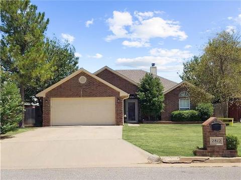 2812 Gettysburg Dr, Altus, OK 73521 photo 1
