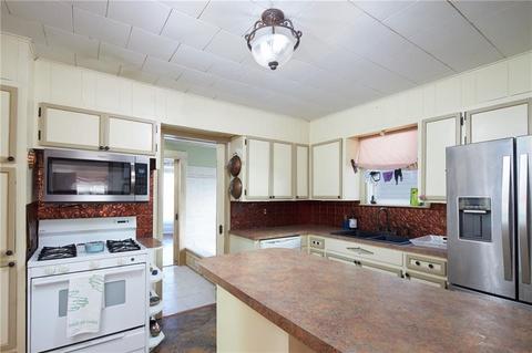 501 E Noble Ave, Guthrie, OK 73044 photo 16