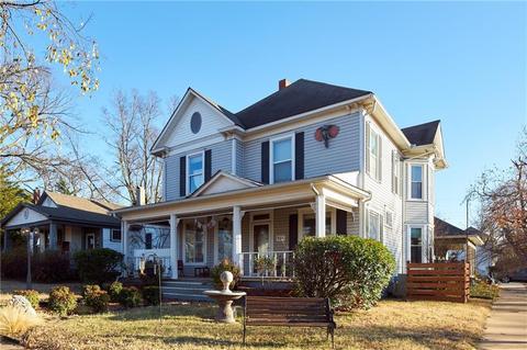 501 E Noble Ave, Guthrie, OK 73044 photo 1