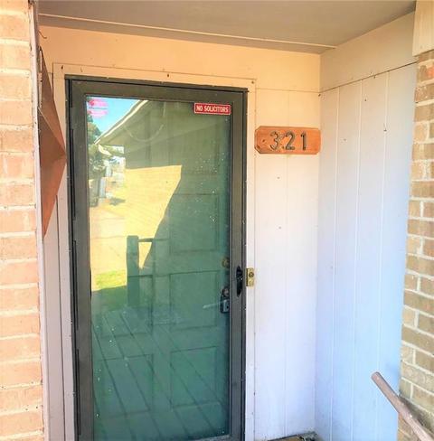 321 E Skyview Dr, Hinton, OK 73047 photo 1