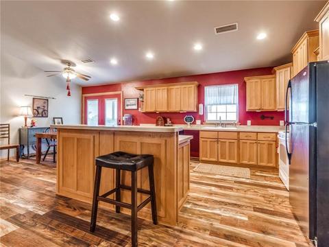 21189 Trailridge, Tecumseh, OK 74873 photo 10