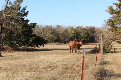 810129 S 3390 Rd, Tryon, OK 74875 photo 2