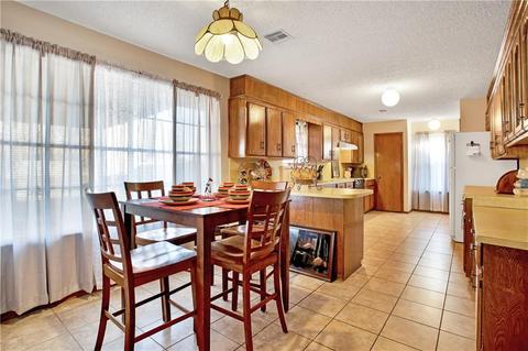 808 Windsor St, Altus, OK 73521 photo 16