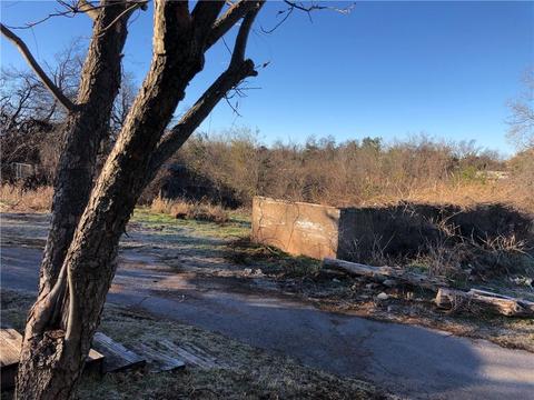 4708 E Tyler Dr, Tuttle, OK 73089 photo 3