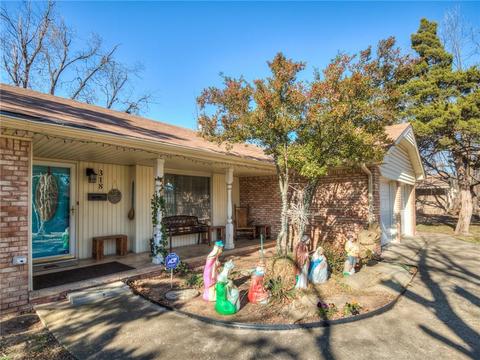 318 Forest Dr, Norman, OK 73069 photo 3