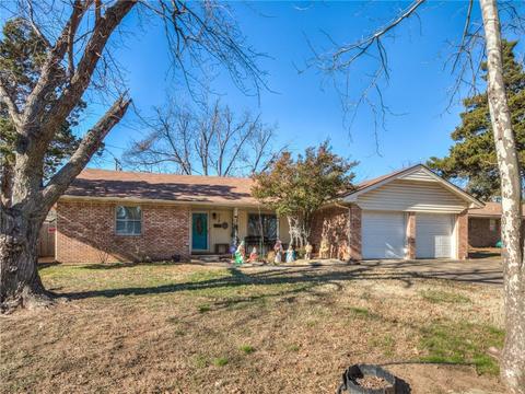 318 Forest Dr, Norman, OK 73069 photo 2