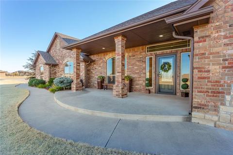 411 Hannah Dr, Tuttle, OK 73089 photo 1