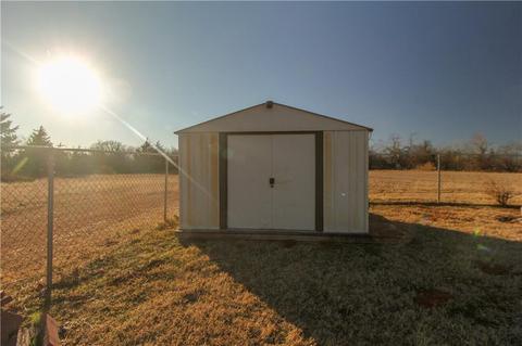 417 S Cemetery Rd, Tuttle, OK 73089 photo 25