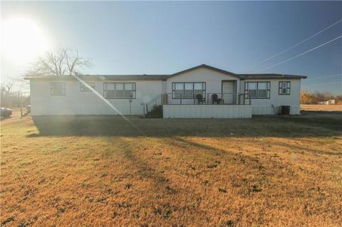 417 S Cemetery Rd, Tuttle, OK 73089 photo 1