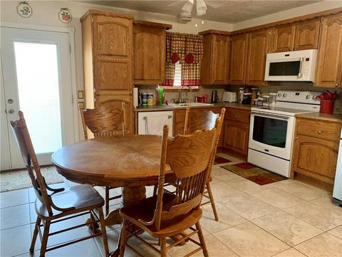 202 Clearview Dr, Amber, OK 73004 photo 5