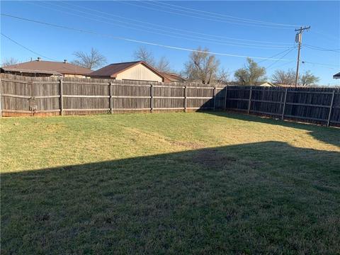 905 Denise, Altus, OK 73521 photo 15