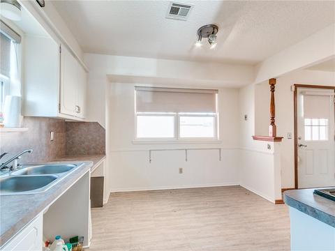 809 Sunset Dr, Edmond, OK 73003 photo 11