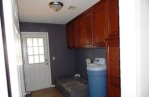 308 E 6th St, Amber, OK 73004 photo 9