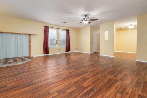 2083 Fox Ln, Tuttle, OK 73089 photo 10