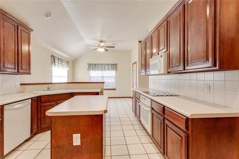 2213 Oak Dr, Moore, OK 73170 photo 16