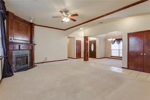 2213 Oak Dr, Moore, OK 73170 photo 8