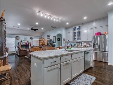 3109 S Eastern Ave, Moore, OK 73160 photo 6