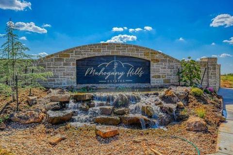 4600 Mahogany Hills Dr, Moore, OK 73160