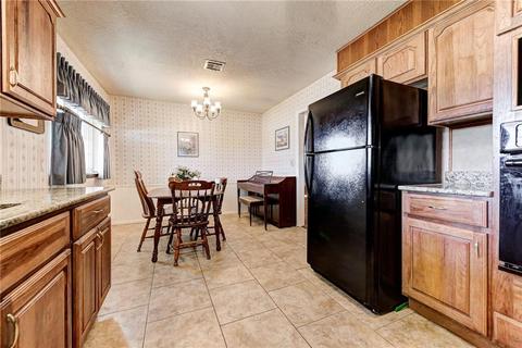 913 S Dobbs Rd, Harrah, OK 73045 photo 13