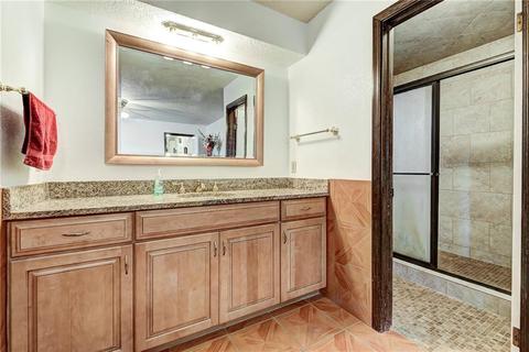 913 S Dobbs Rd, Harrah, OK 73045 photo 20