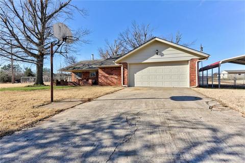 913 S Dobbs Rd, Harrah, OK 73045 photo 3