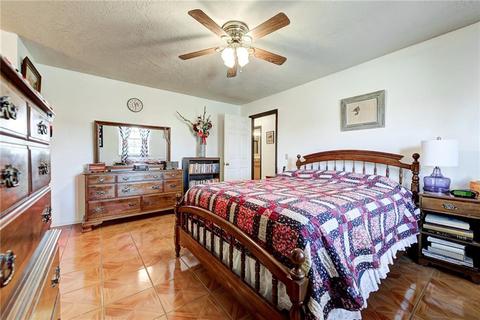 913 S Dobbs Rd, Harrah, OK 73045 photo 17