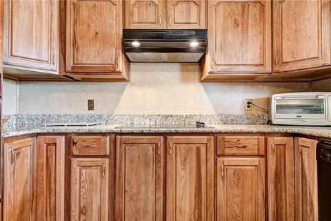 913 S Dobbs Rd, Harrah, OK 73045 photo 12