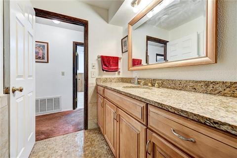 913 S Dobbs Rd, Harrah, OK 73045 photo 27