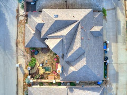 340 Saint Clair Dr, Norman, OK 73072 photo 2