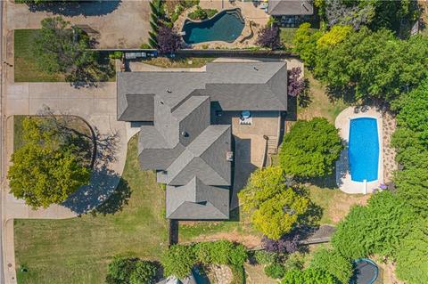2007 E Mistletoe Ln, Edmond, OK 73034 photo 34