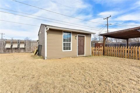 201 E Himes St, Norman, OK 73069 photo 30